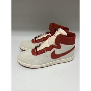 DS Jordan Air Ship PE SP Mid Every Game - Dune Red SZ 12.5 Damaged Box